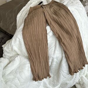 Plisse wide leg pants